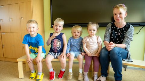 LAPSESUU ⟩ "Meil on praegu mingi Ford... ja bemm ka!"