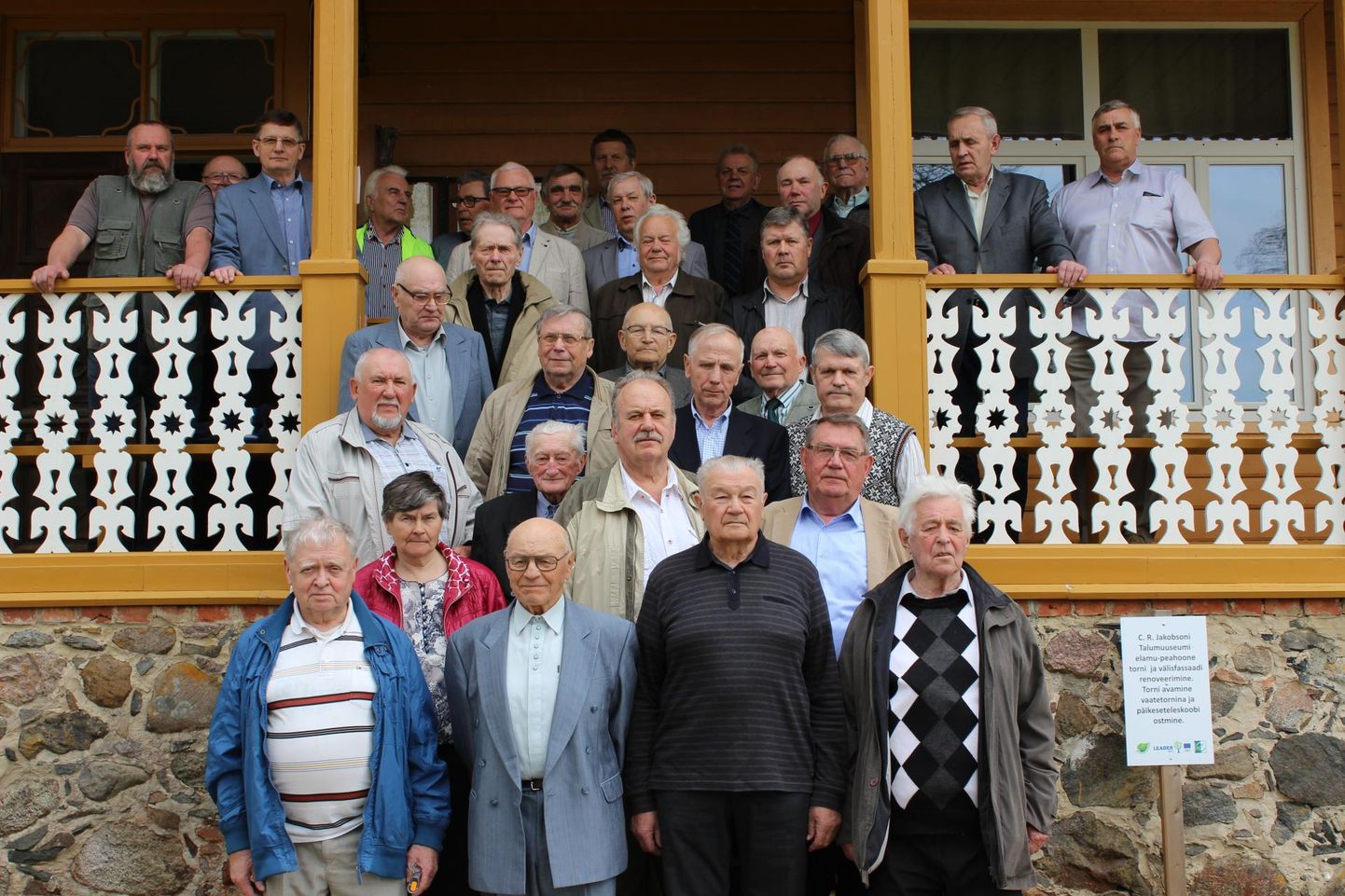 Kurgja C. R. Jakobsoni talumuuseumis tulid kokku Pärnumaa majandite, Pärnu ATK ja EPT kunagised juhid, kes olid ametis möödunud sajandi kuuekümnendail kuni kaheksakümnendail aastail.