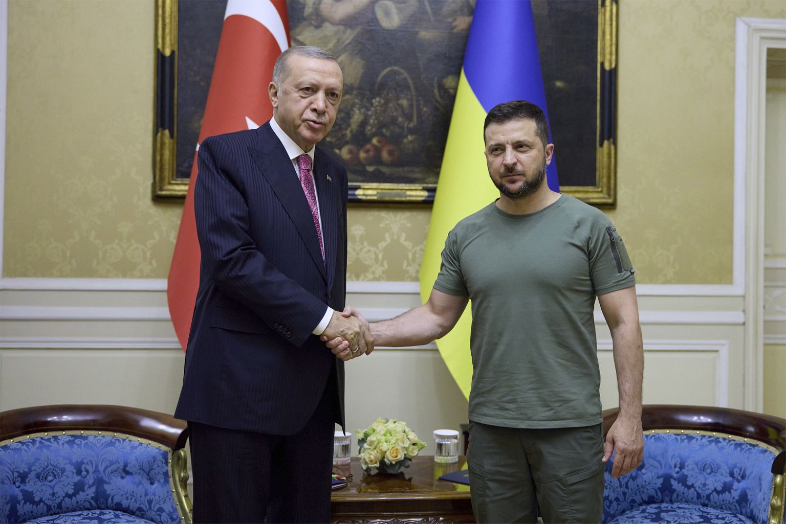 Türgi president Recep Tayyip Erdoğan ja Ukraina president Volodõmõr Zelenskõi eelmisel aastal Lvivis.