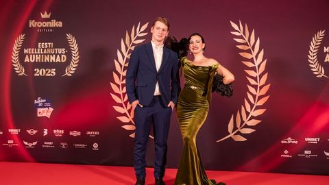 FOTOD ⟩ «Üks keerukas etapp sai seljatatud!» Silvia Ilvese poeg lõpetas põhikooli