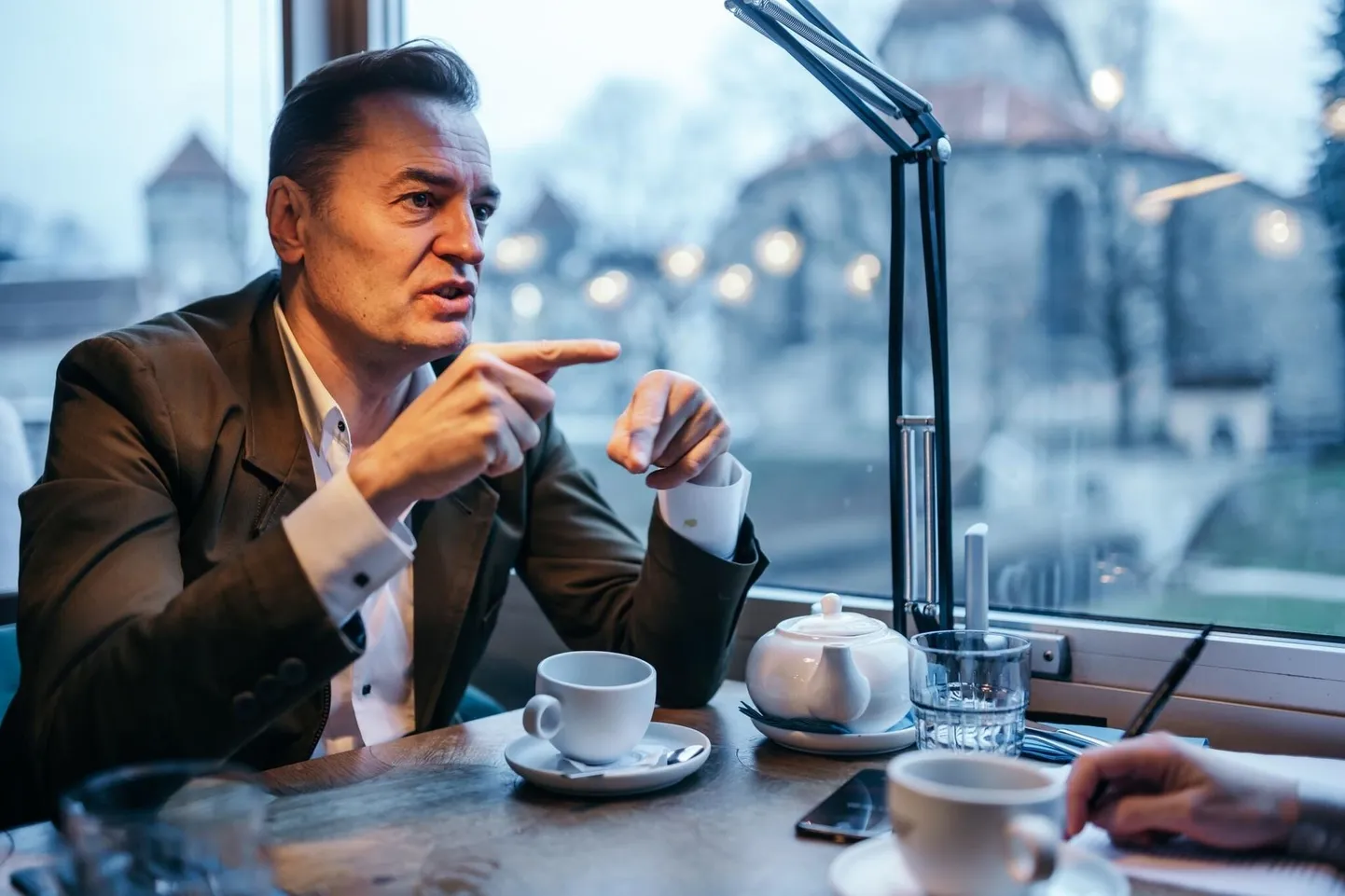 Maailma ühe tuntuima arhitektuuribüroo Zaha Hadid Architects juht ning arhitektuuriteoreetik Patrik Schumacher Eestis.