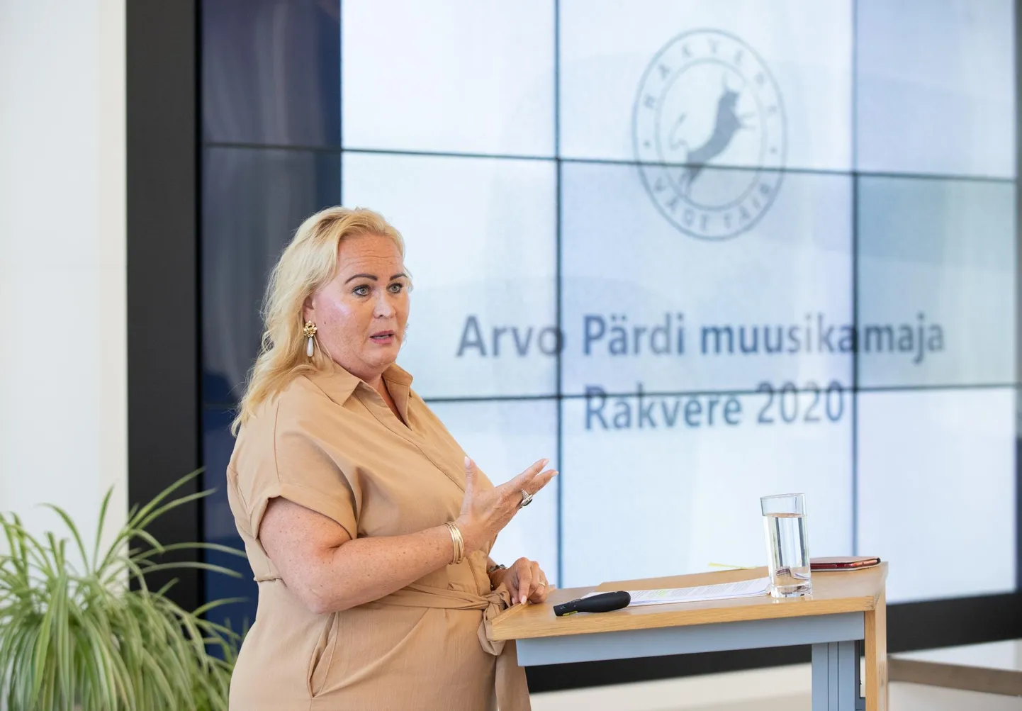 Rakvere linnapea Triin Varek pälvis "Liikuma kutsuva kooli" aasta tegija nominatsiooni.