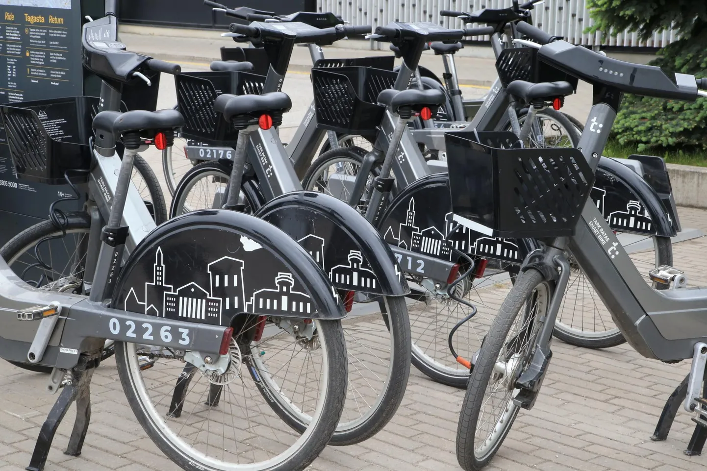 Tartu külje all paikneva Kambja valla elanikele jääb rattaringus unistuseks, sest vallavolikogu peab seda liiga kalliks.