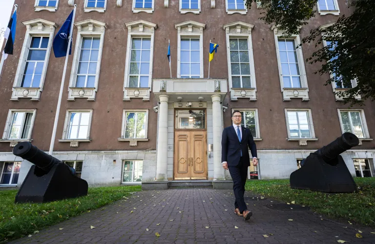 Last year's brain drain from the Ministry of Defense has, according to several experts, contributed to the current lack of focus in state policy.