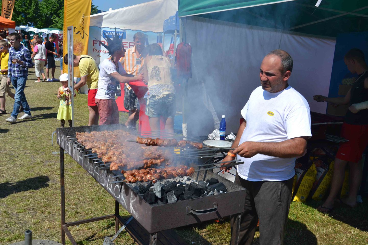 В Пярну ежегодно проводится популярный фестиваль гриля Grillfest.