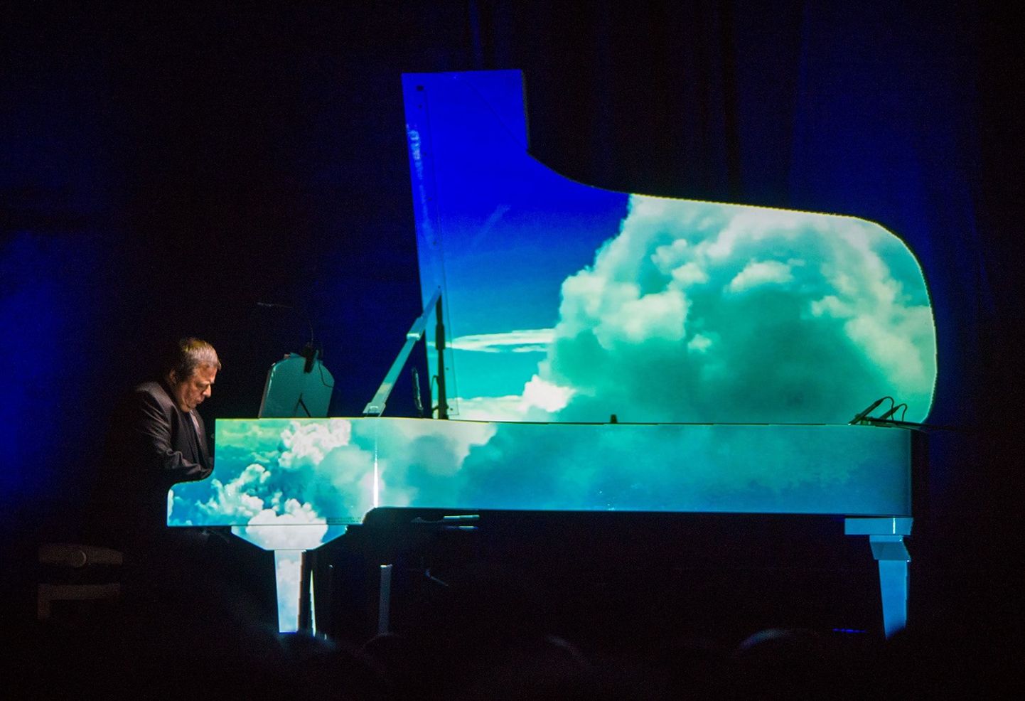 Алексей Ботвинов представит в Таллинне концерт "Воображаемый рояль"