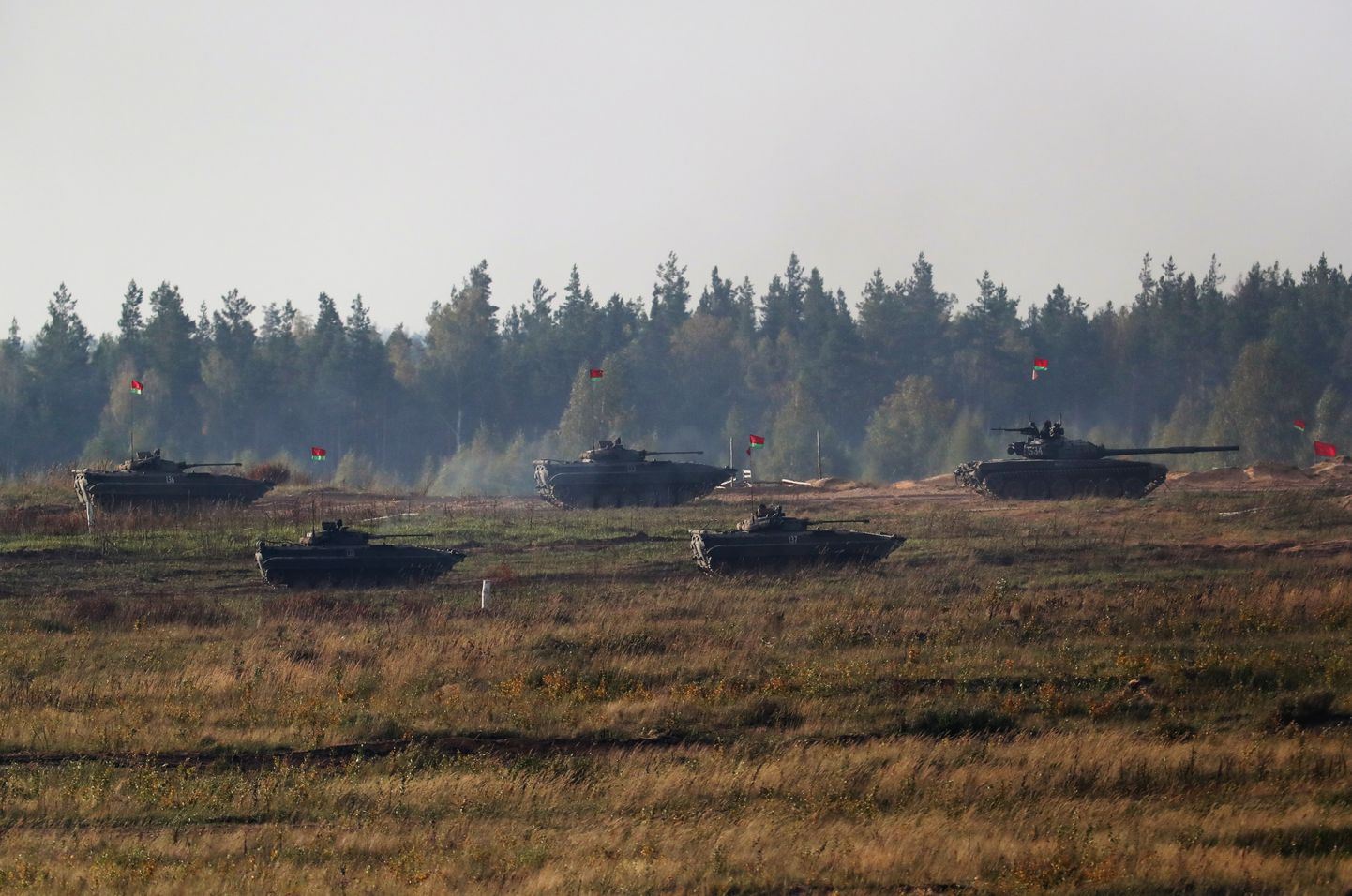 Valgevene lahingumasinad õppusel Zapad 2021.
