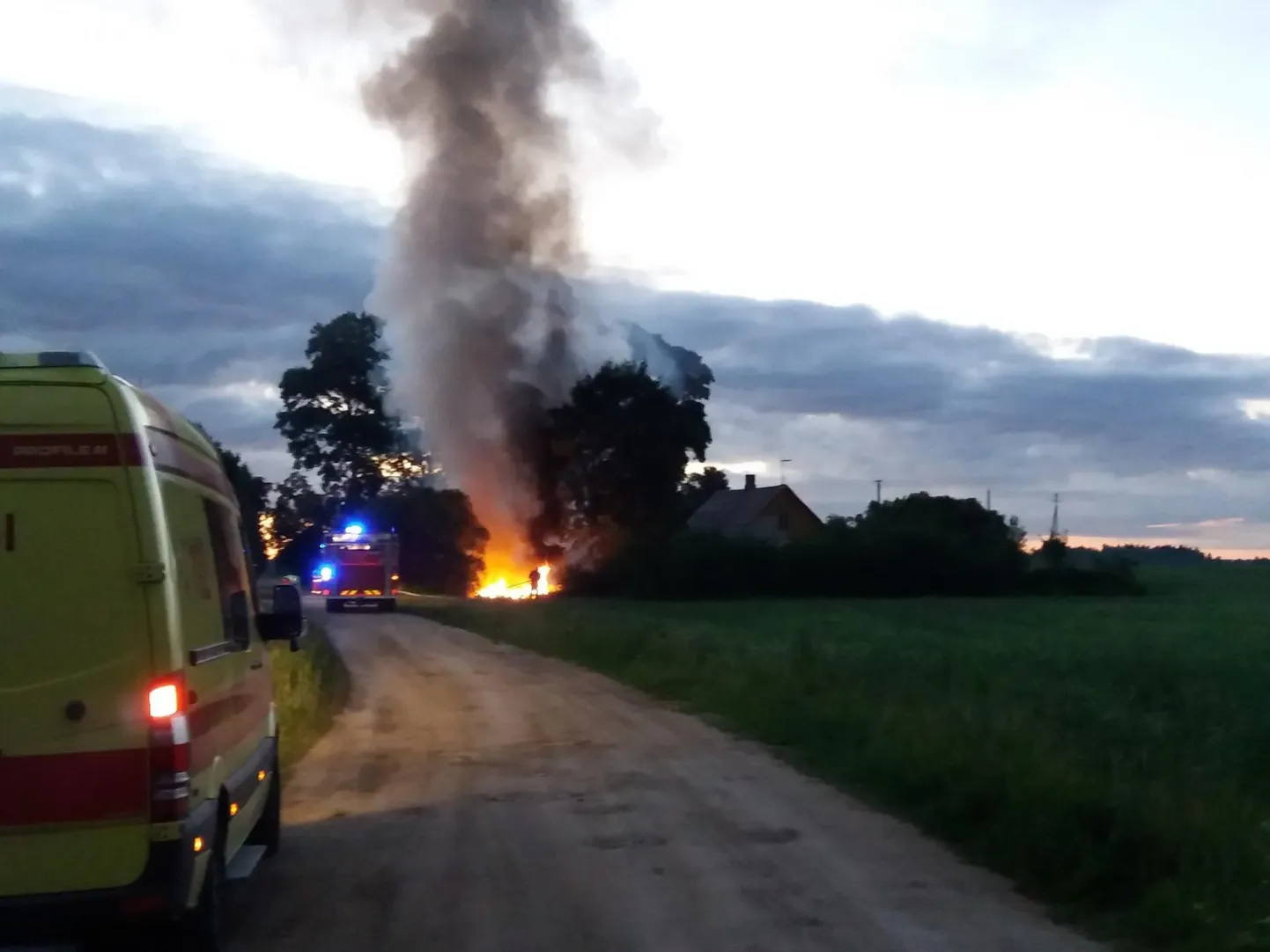 Täna õhtul oli Huljal tulekahju.