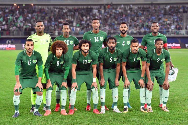12-aastase pausi järel MMil mängiva Saudi-Araabia rahvuskoondis on 32 meeskonna seas kõige tundmatum, sest koosneb eranditult kodumaa klubides mängivatest jalgpalluritest.