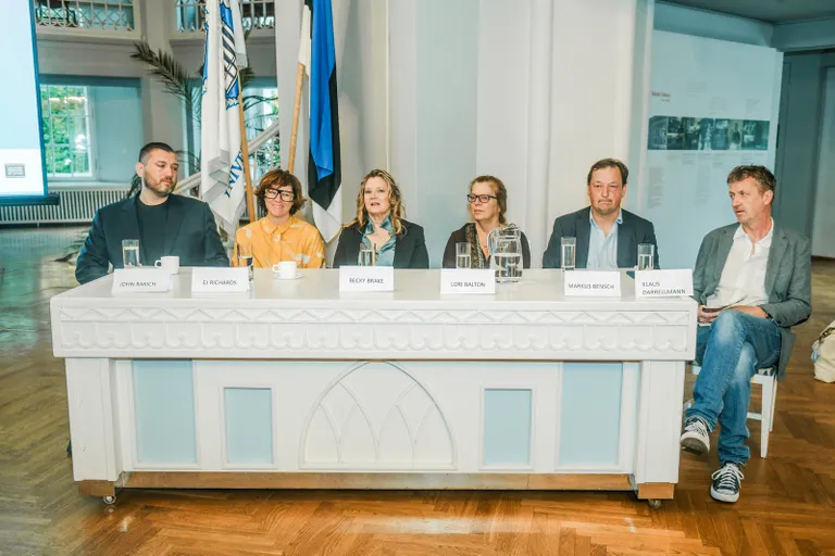 Värvikas seltskond, kes on töötanud Hollywoodi suurfilmide juures