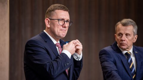 OTSEPILT ⟩ Valitsuse pressikonverentsil osalevad Michal, Taro, Ligi ja Terras
