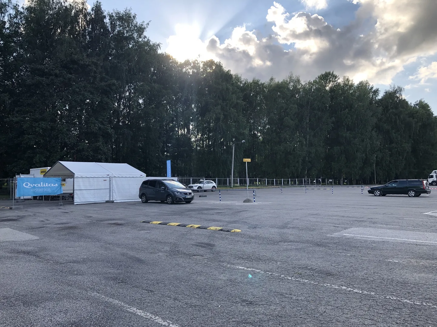 Laupäeval avati Tartus teine koroonaviiruse testimistelk.