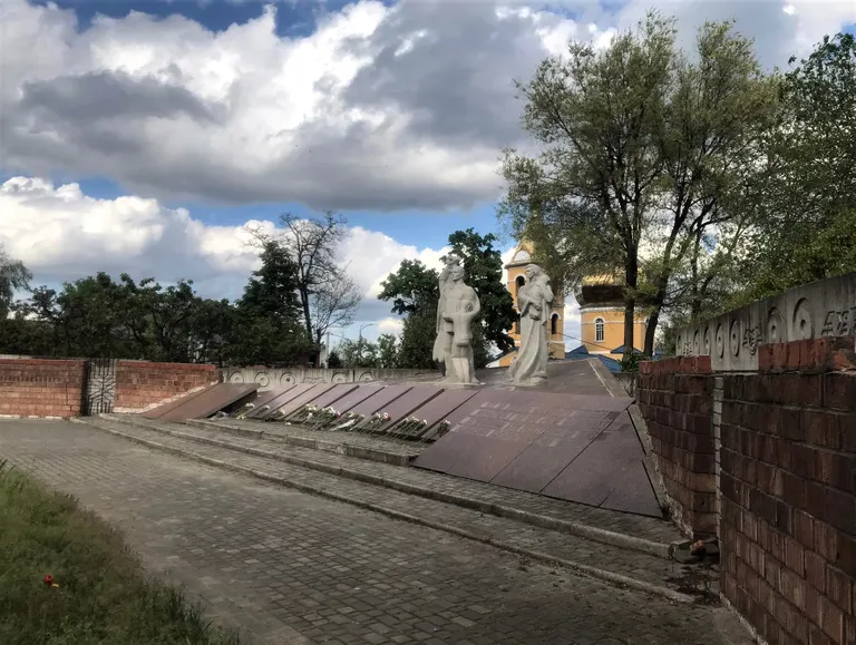 Moskva kloostri lähedal asuv memoriaal, kuhu 9. mail Dnipros lilli viiakse.