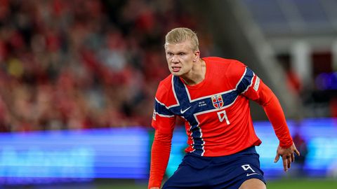 Norra vutistaar kaebas lennufirma kohtusse
