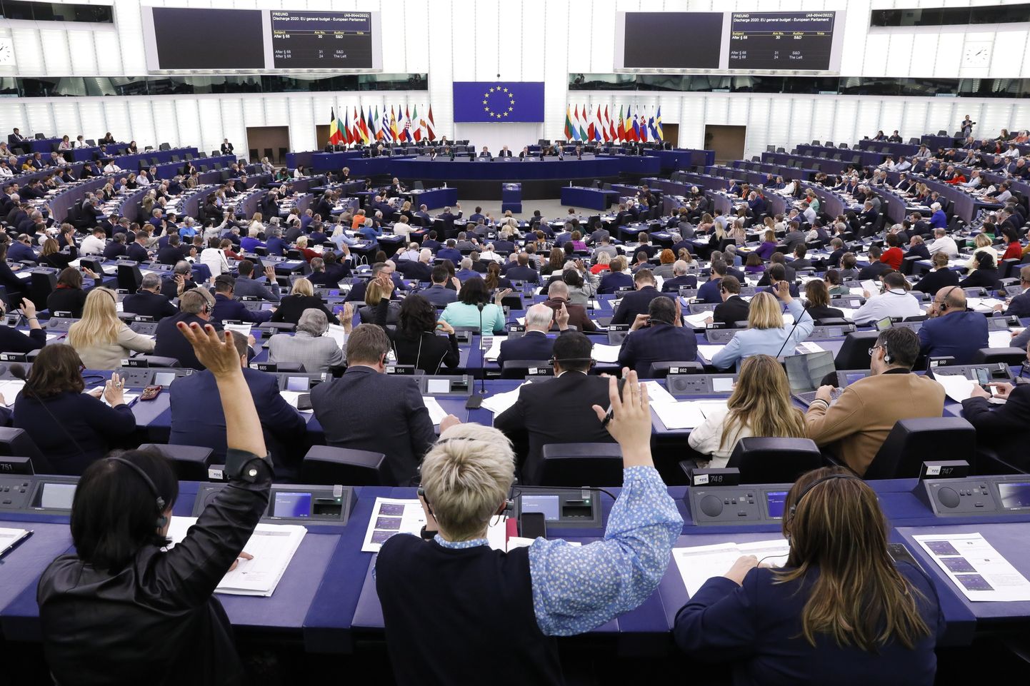Euroopa Parlamendi saadikud hääletvad täna Strasbourgis.