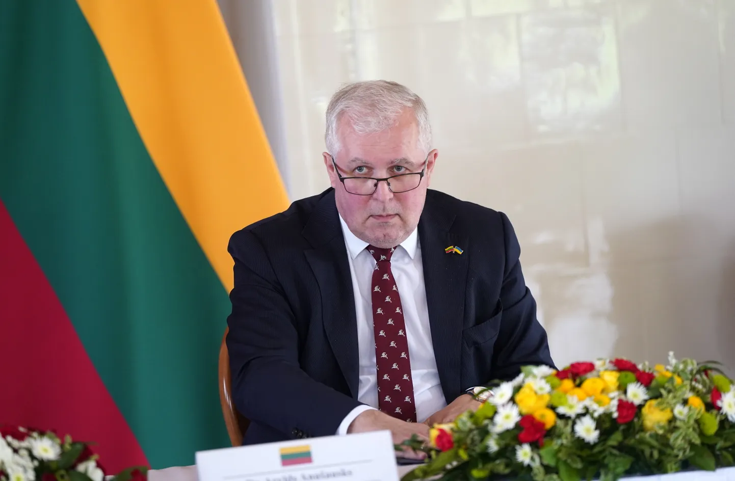 Lietuvas aizsardzības ministrs Arvīds Anušausks piedalās preses konferencē pēc Baltijas valstu aizsardzības ministru komitejas sanāksmes Krustpils pilī.