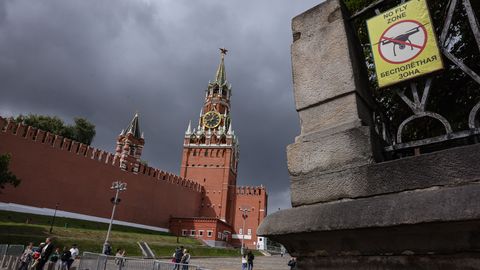 Venemaa majandus trotsib skeptikuid, kuid sõjamajanduse praod süvenevad