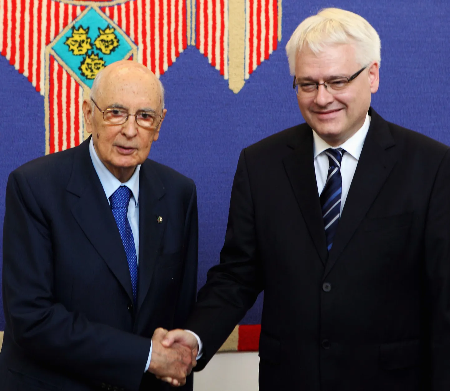 Itaalia president Giorgio Napolitano (vasakul) ja tema Horvaatia ametivend Ivo Josipovic