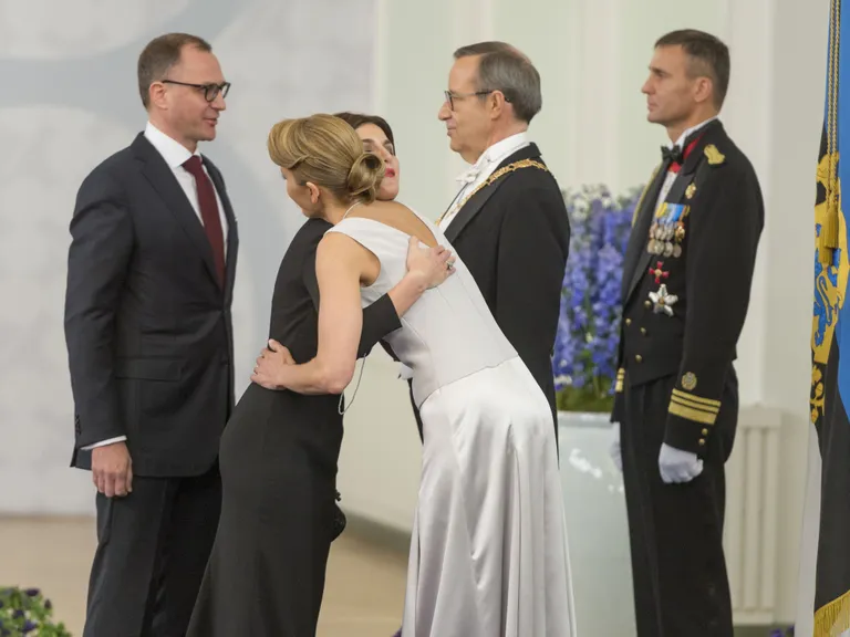 Swedbanki nõukogu juhi nõunik Lätis Irina Pigozne ja Läti riskikapitali assotsiatsiooni juht Edgars Pigoznis. Foto: Andres Putting/presidendi kantselei