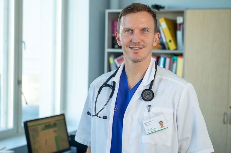Kardioloog-juhtivarst dr Henri Kaljumäe