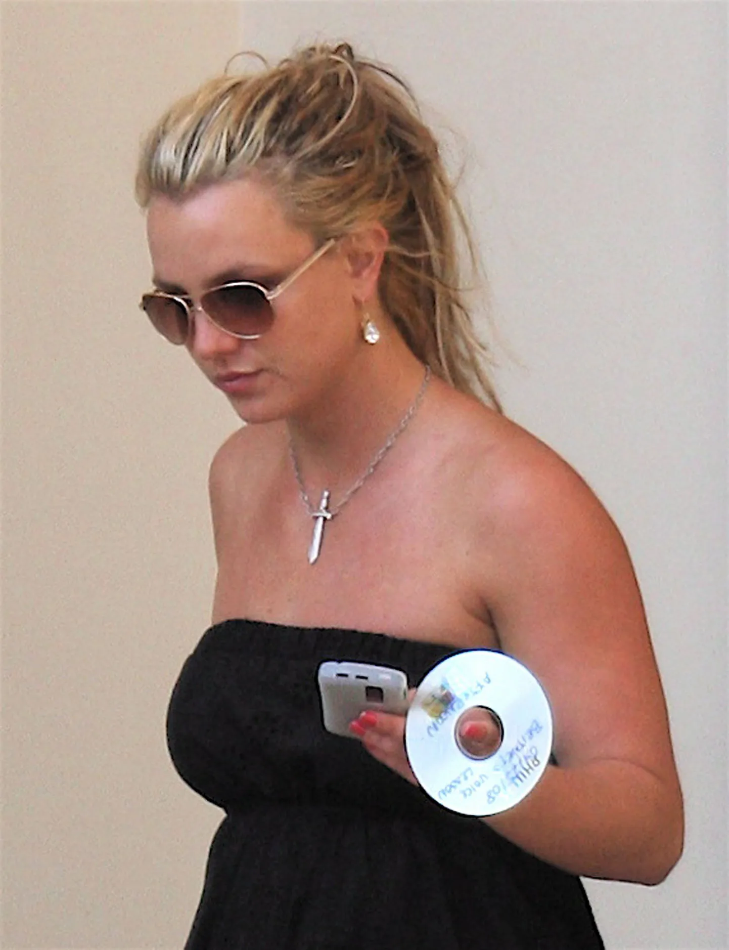 Britney Spears lahkus hääletreeneri juurest, käes CD laulmistundidega