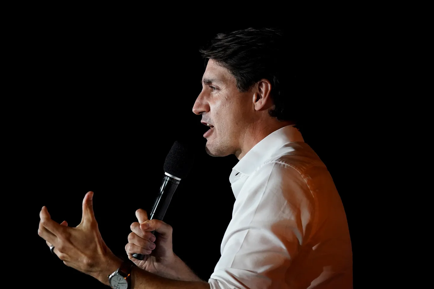 Kanada liberaalist peaminister Justin Trudeau viimasel hääletuspäevaeelsel kampaaniaüritusel Burnabys Briti Columbias eile.