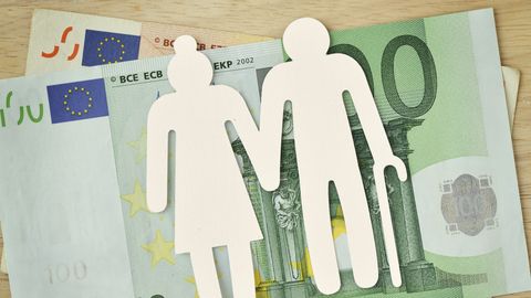 Самая большая пенсия в прошлом году - 44 000 евро