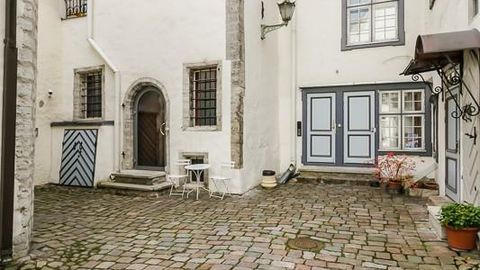 Fotod: Tallinna vanalinnas tuli müügile väga haruldane korter