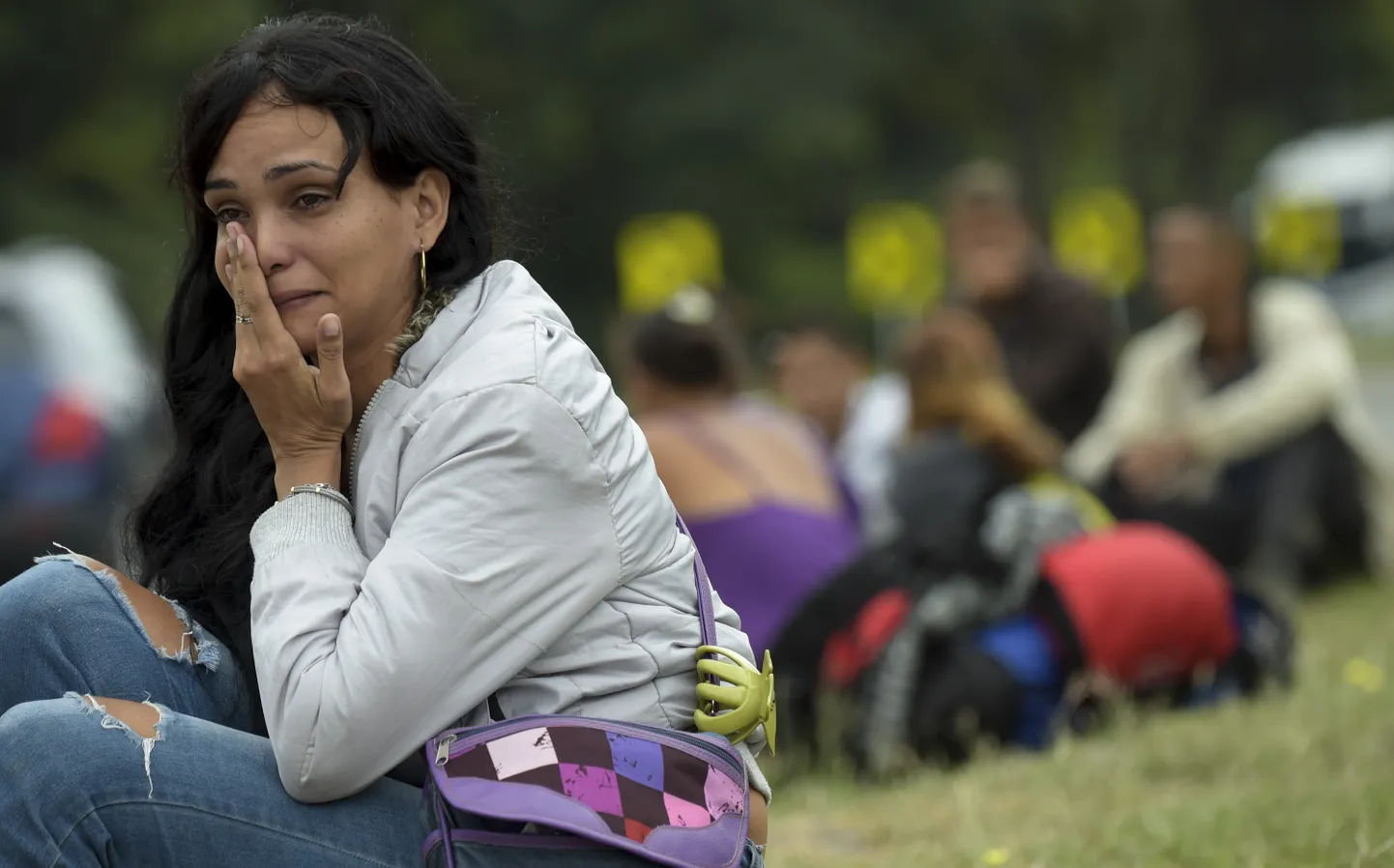 Venezuela elanik Lulexis Gonzalez põgenemas Kolumbiasse.
