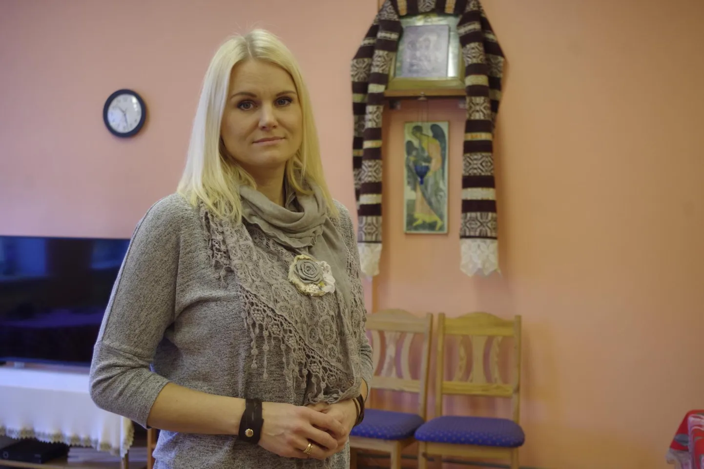 Setomaa hooldekodu juht Merju Viskar lausus, et lisaks üheksale kliendile on haigestunud ka kaks töötajat.