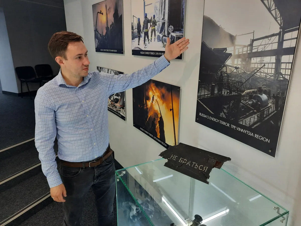 Ukrainian Deputy Energy Minister Mykola Kolisnyk, in the ministry’s basement, is showcasing damage from Russian missile strikes on Ukrainian power plants.