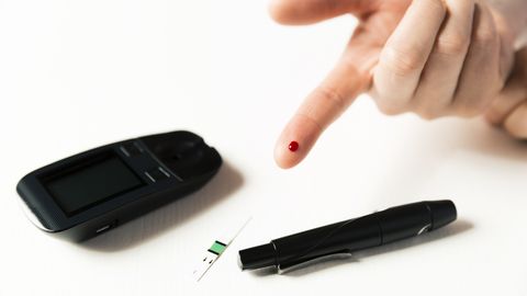 Три признака того, что человеку нужно срочно провериться на диабет