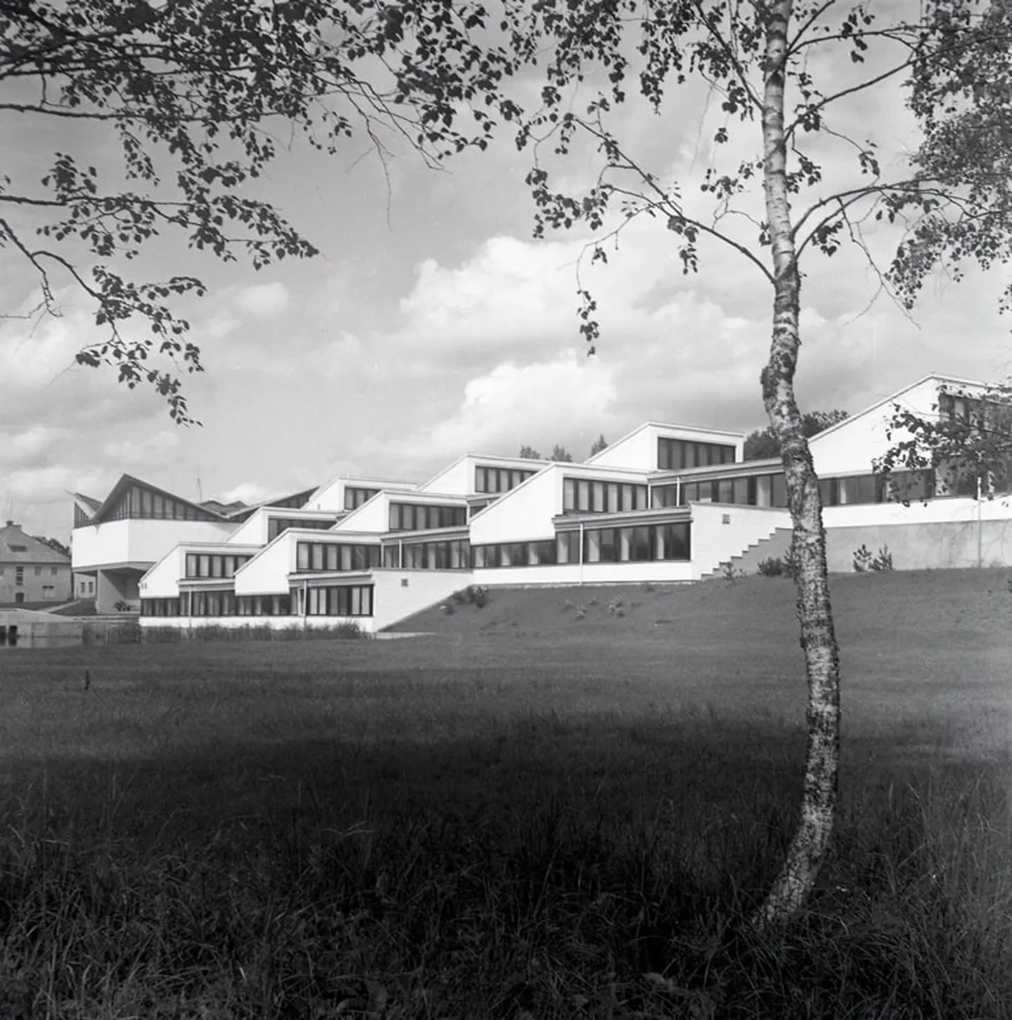 Valve Pormeister. Jäneda sovhoostehnikum, 1968–1974.