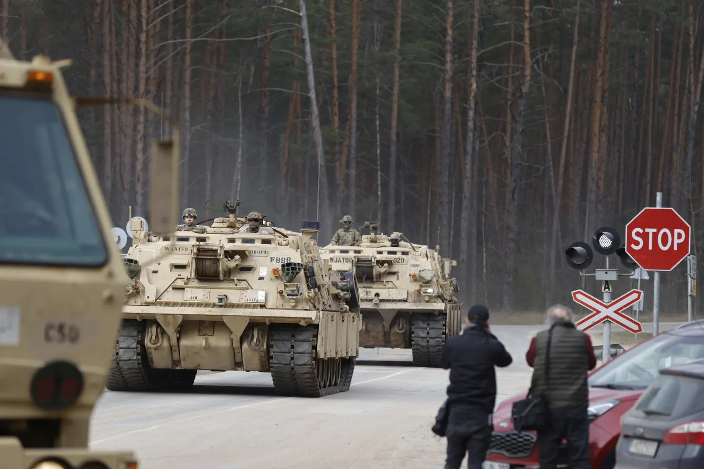 USA armee M88 soomukid Leedu päästeoperatsioonil 1. aprillil 2025.