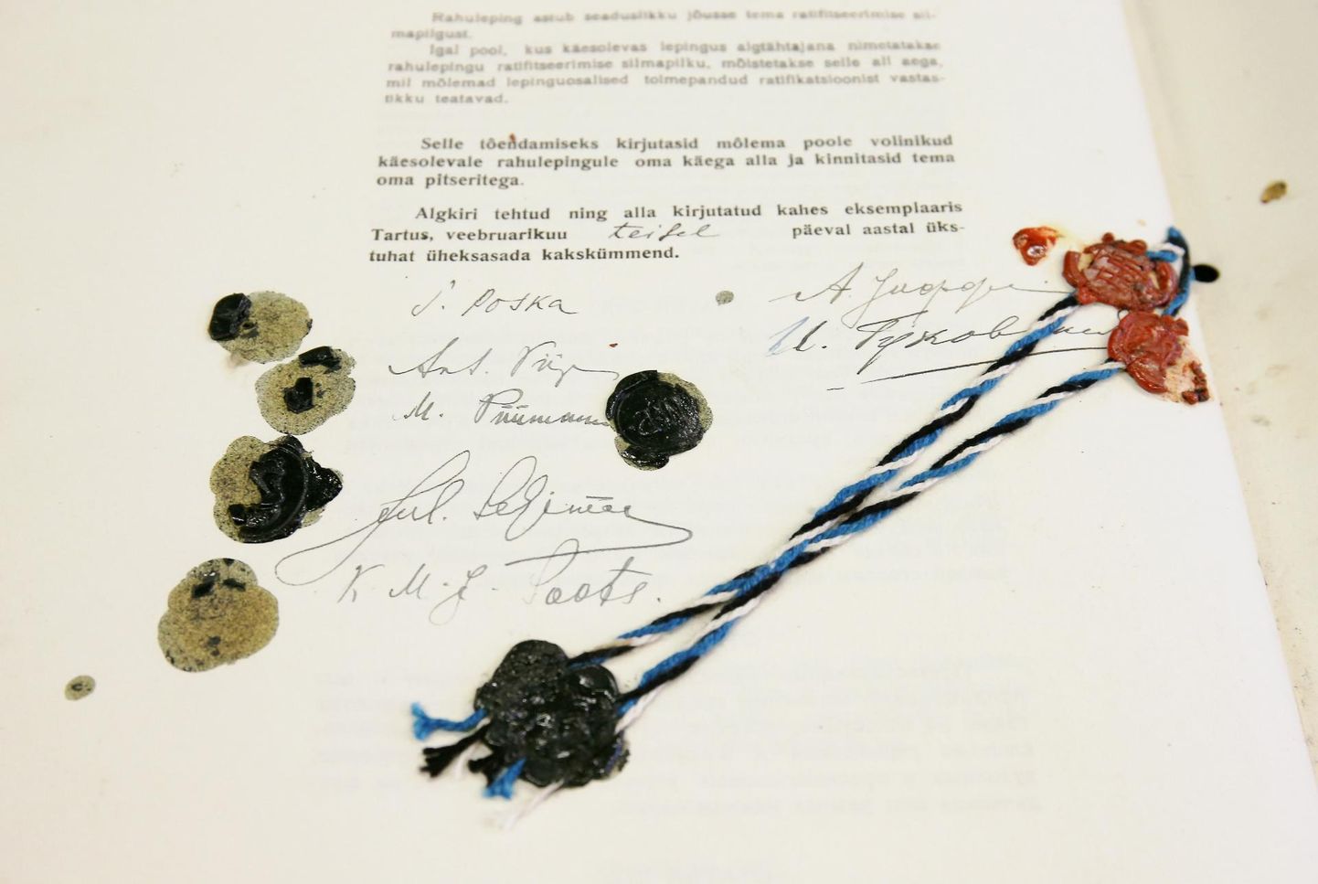 Tartu rahulepingu originaal jõudis allkirjastamise 100. aastapäeva eel Tartusse rahvusarhiivi.