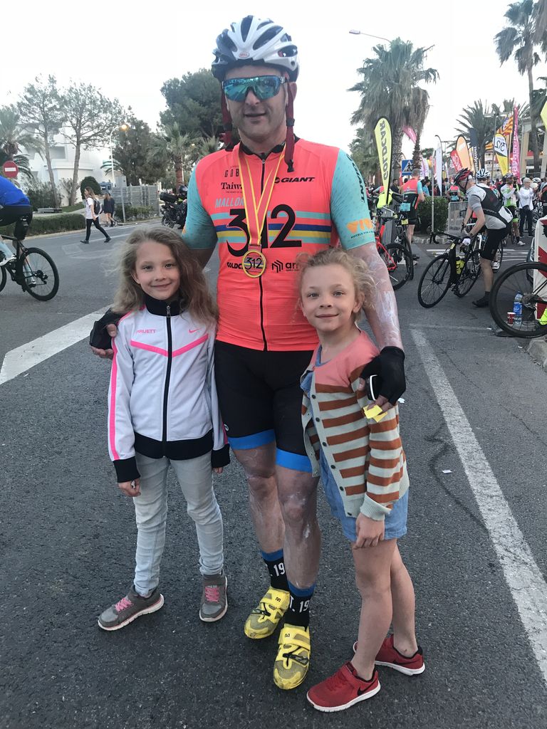 Ott Pärna Mallorca 312 finišis koos tütardega.