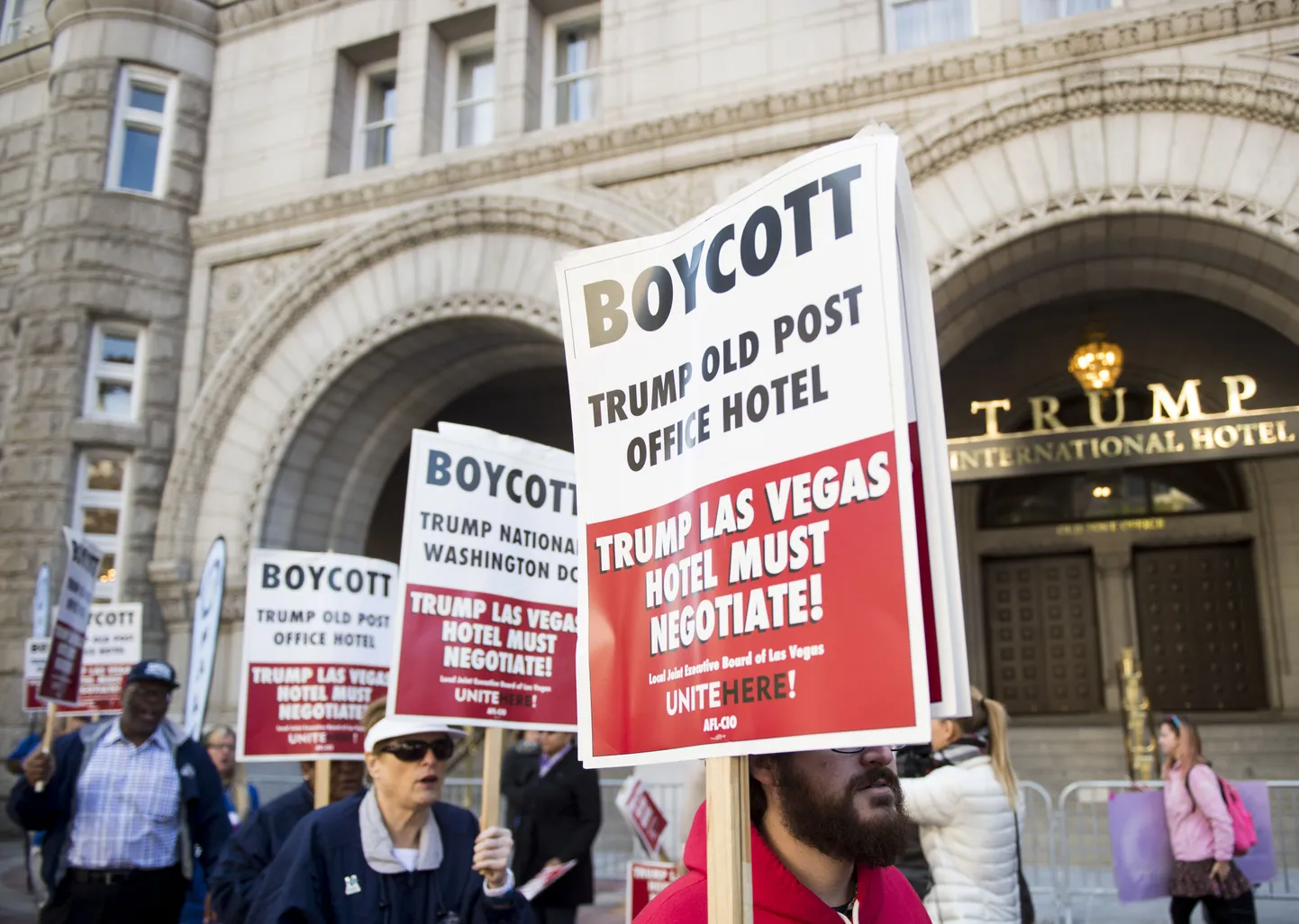Donald Trumpi vastu protestijad