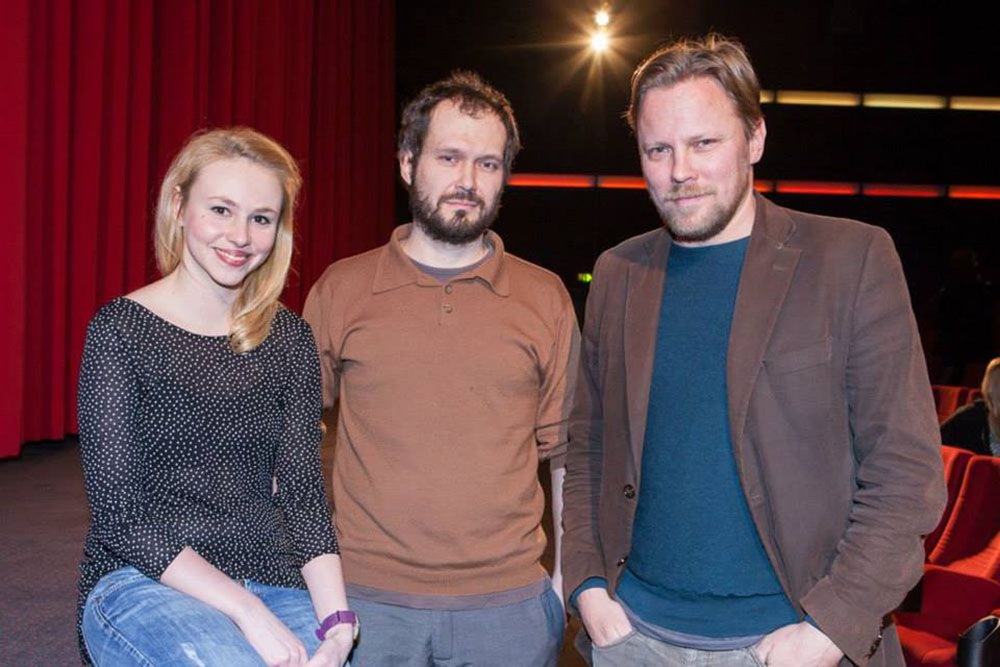 Berliini esilinastusel: näitleja Jaanika Arum (vasakult), operaator Mart Taniel ja režissöör Veiko Õunpuu.