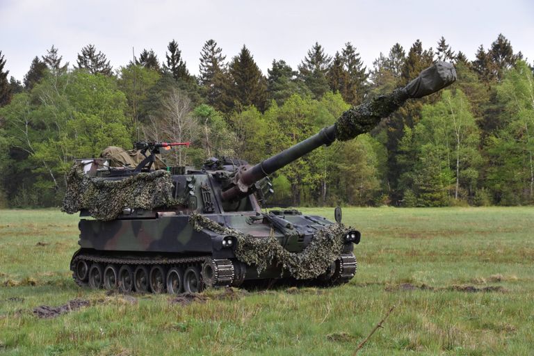 Läti kaitseväe liikursuurtükk M 109 NATO ühisõppustel Münsteris Saksamaal.