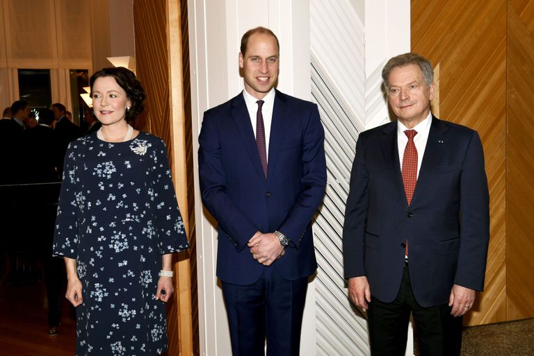 Soome president Sauli Niinisto, ta naine Jenni Haukio ja prints William (keskel)