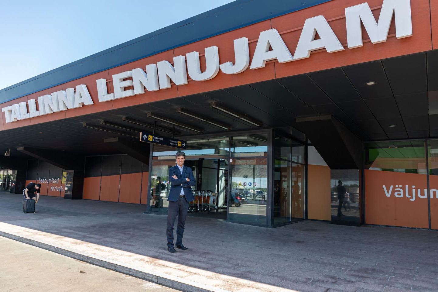 Tallinna Lennujaam ja selle juht Riivo Tuvike. 
 
