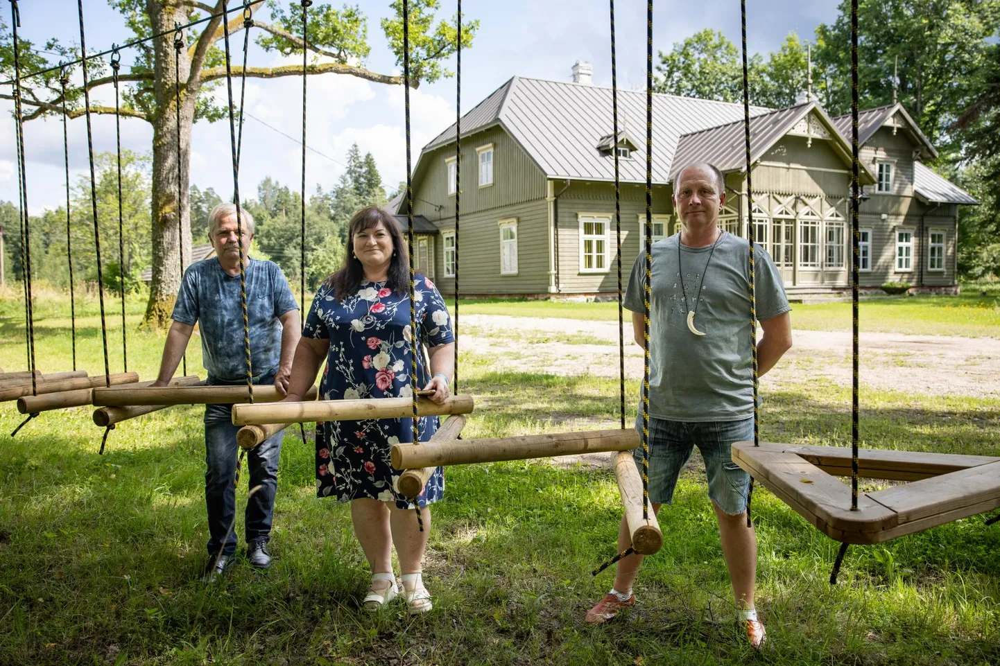 Слева нправо: Маргус Кукк, Хели Юхкамсоо и Александер Вилинурм.