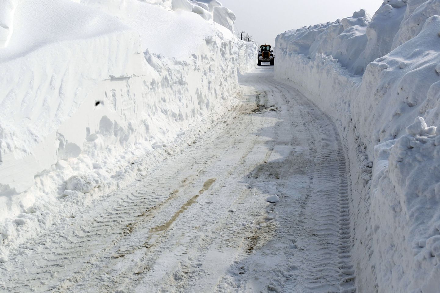 Rumeenias on lumevallid ligi 4,5-meetrised