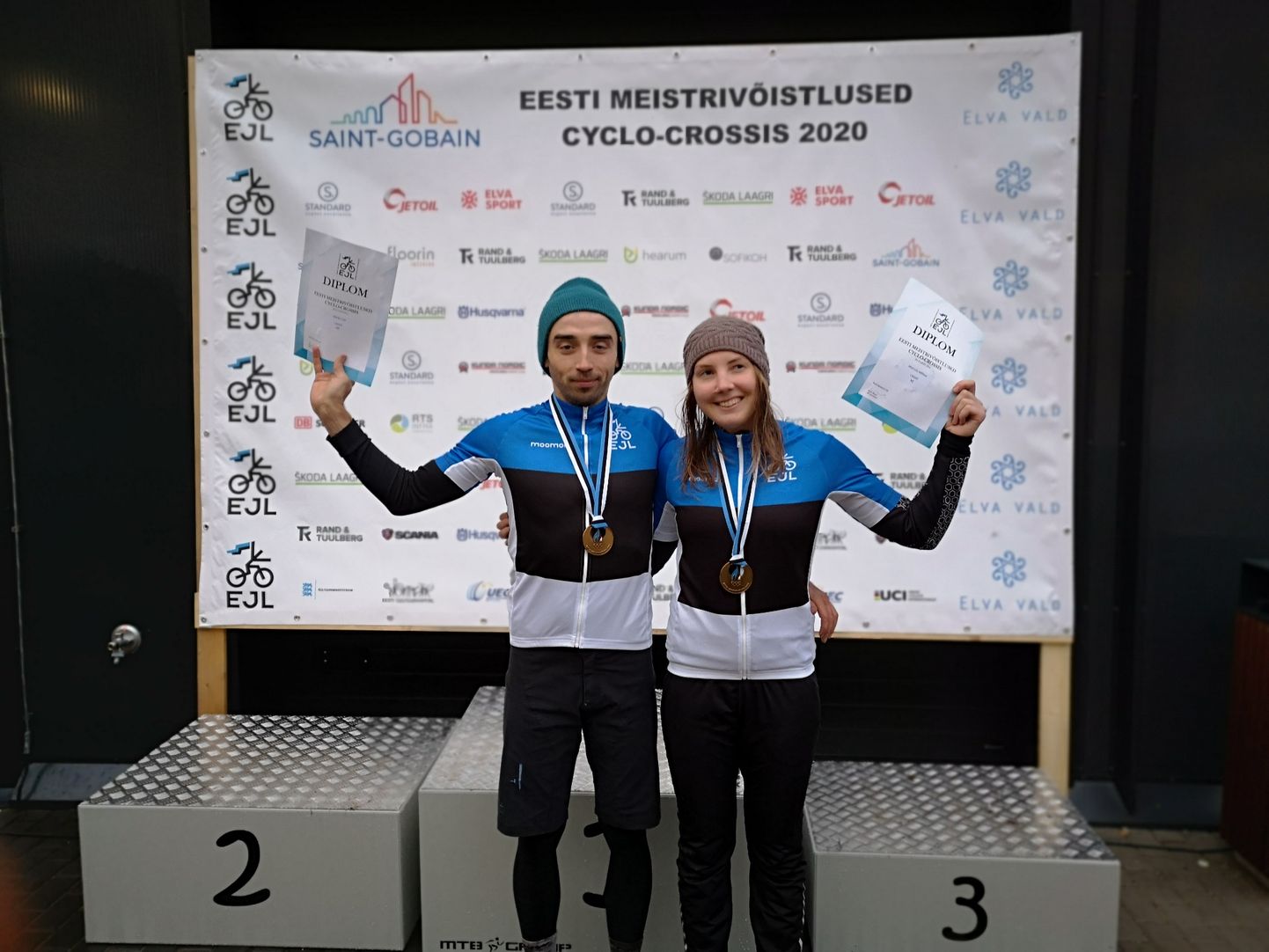 Eesti meistrid 2020 cyclo-crossis Martin Loo ja Mari-Liis Mõttus
