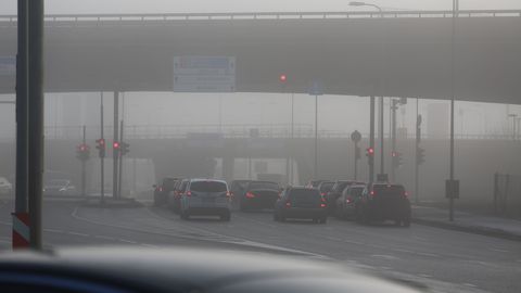 Водители, будьте бдительны: на дорогах возможен туман