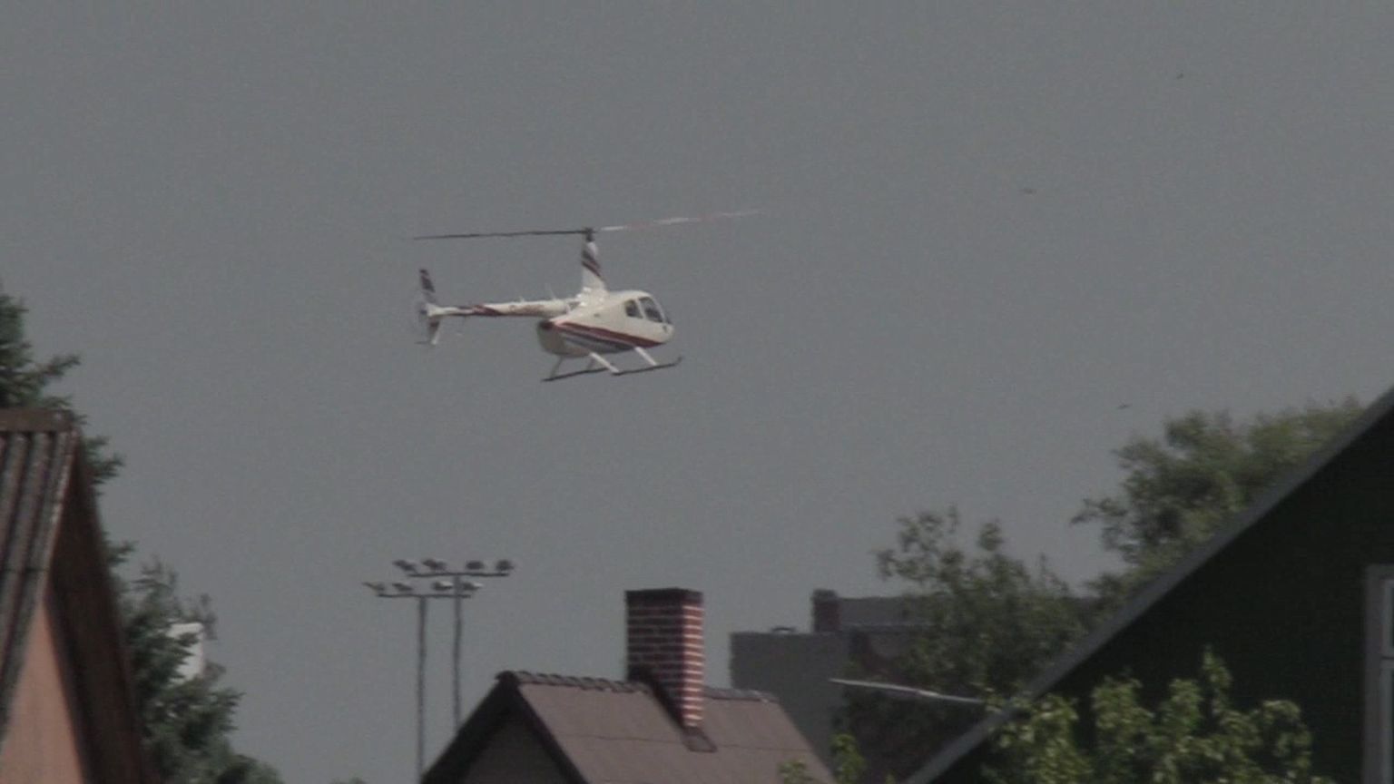 Kopter tegi Võru kohal sõitu.