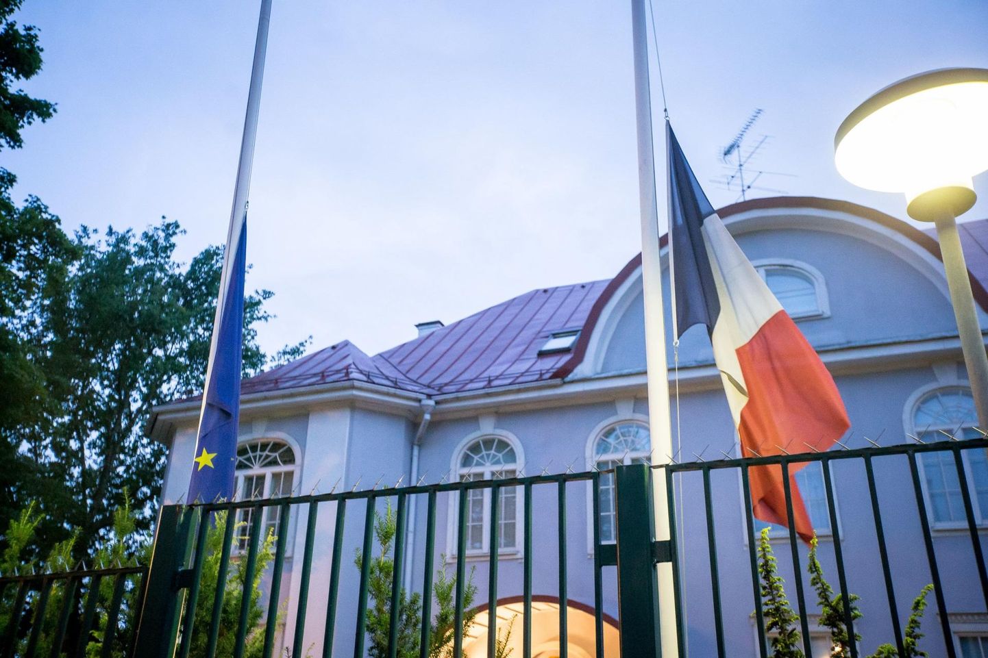 Prantsusmaa Tallinna saatkond Toom-Kuninga tänaval.