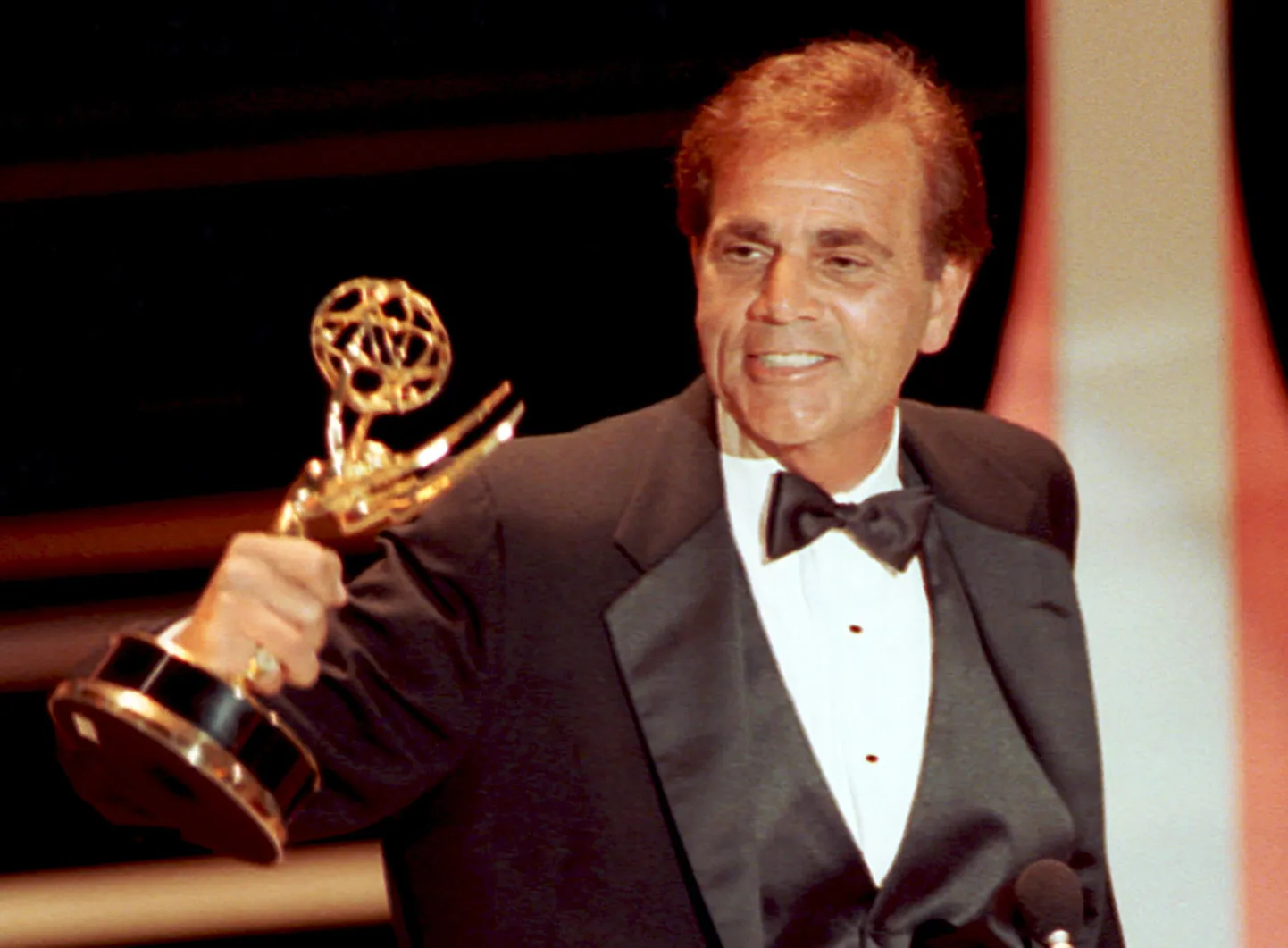 Alex Rocco Emmy auhinnaga