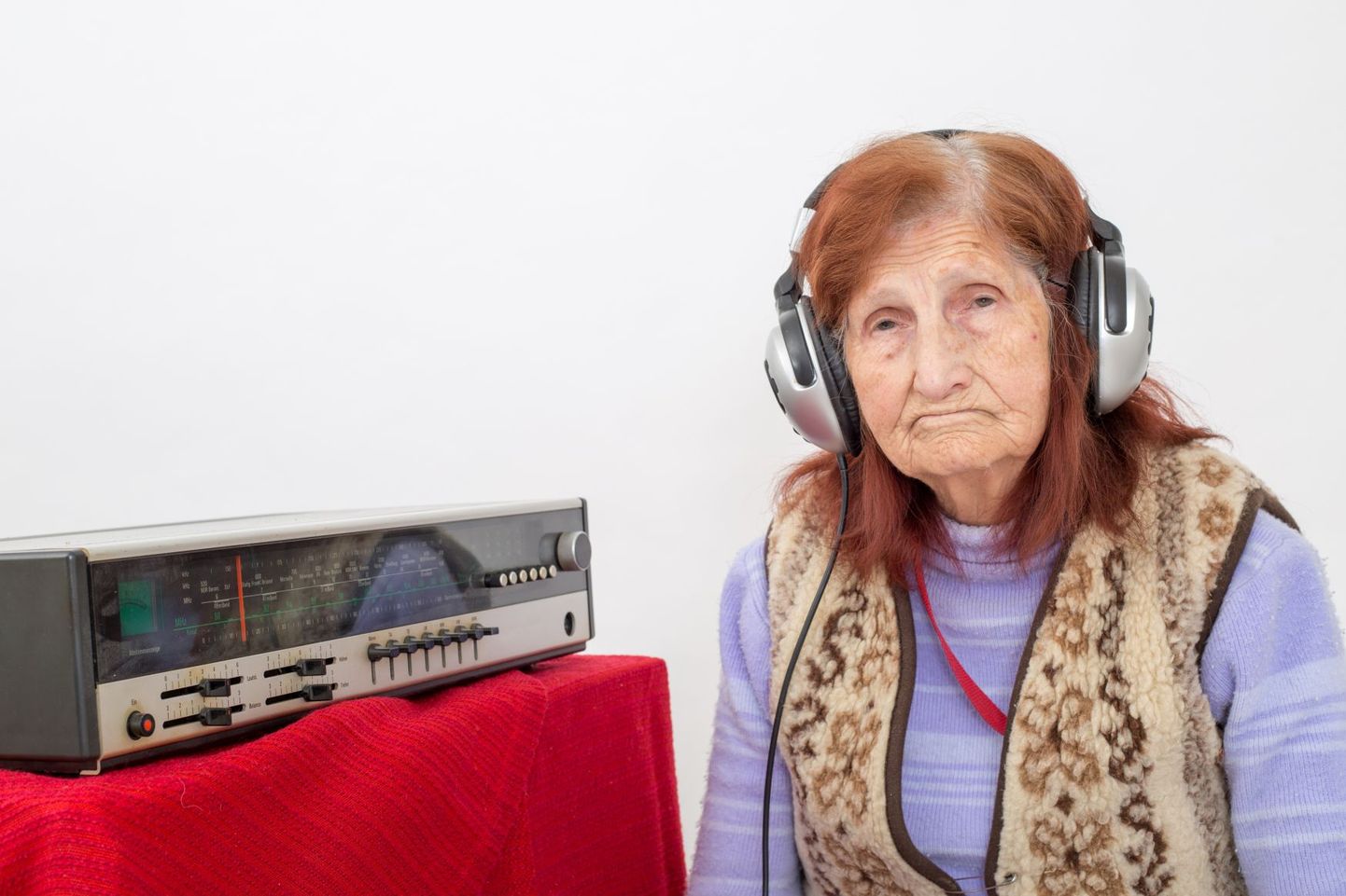 Kui dementsuse varases staadiumis on rohkem kasu laulmisest, siis hilisemas muusika kuulamisest.