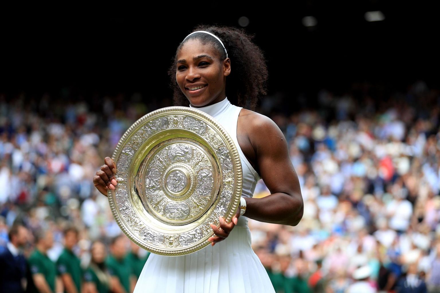 Wimbledonis seni seitse korda võidutsenud Serena Williams jahib Margaret Courti rekordit ehk 24. slämmiturniiri võitu.